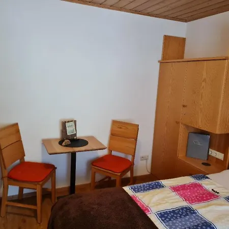 Gaestehaus Lehr Casa de hóspedes Kinding