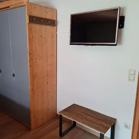 Gaestehaus Lehr Casa de hóspedes 3*