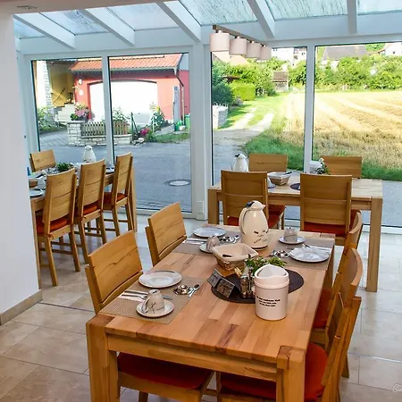 Casa de hóspedes Gaestehaus Lehr 3*