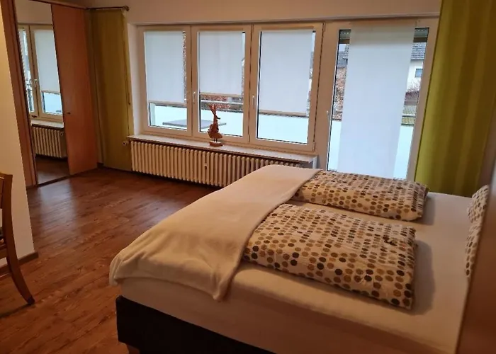 Gaestehaus Lehr بيت ضيافة كيندينغ