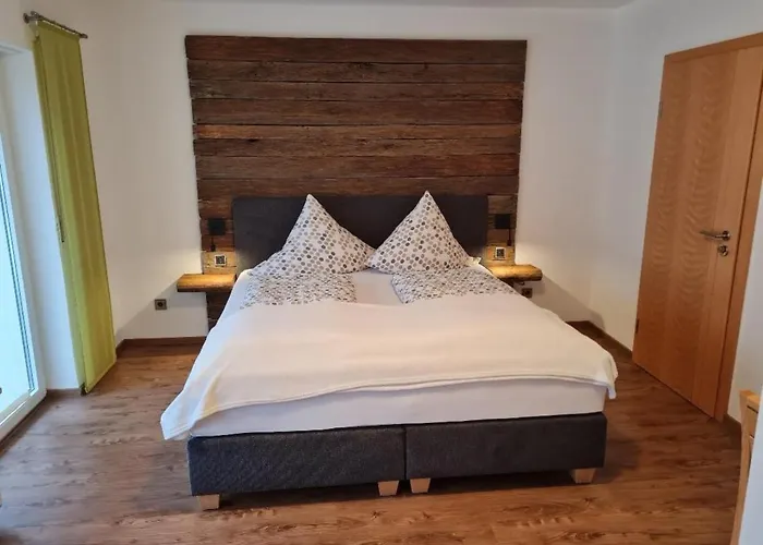 Gaestehaus Lehr كيندينغ