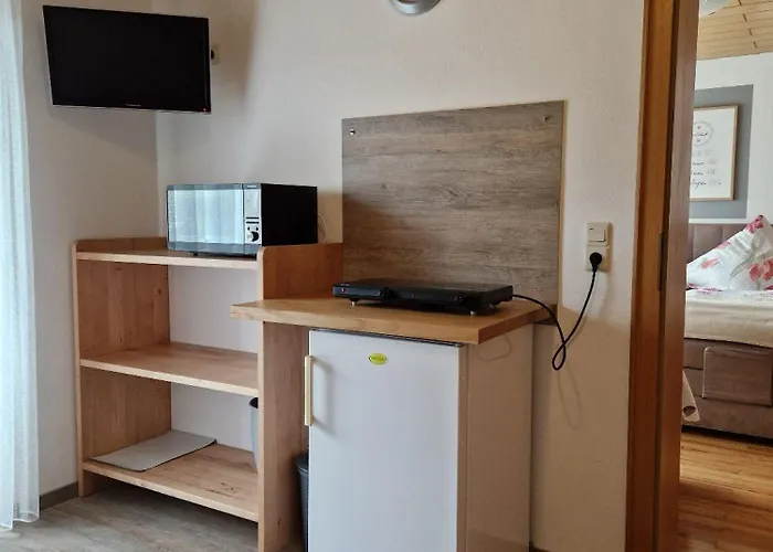 Gaestehaus Lehr 3* كيندينغ
