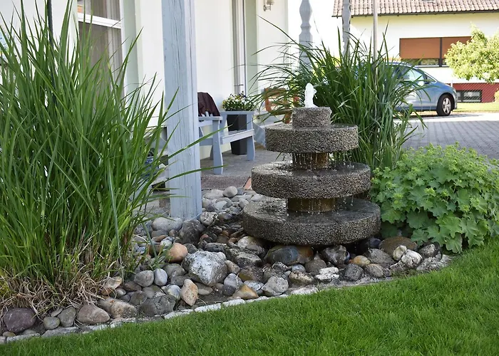 בית הארחה Gaestehaus Lehr 3*