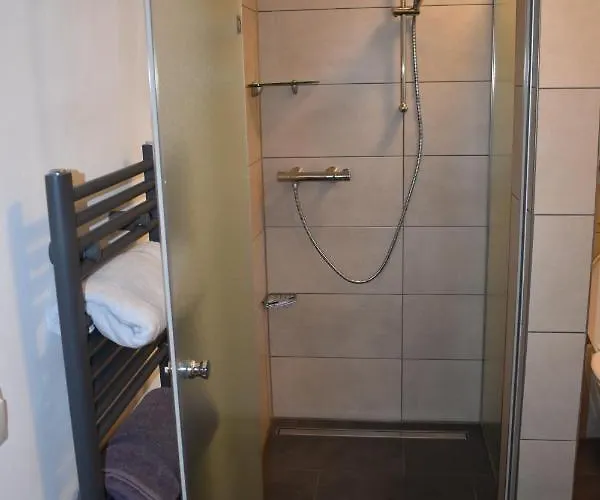Gaestehaus Lehr 3*